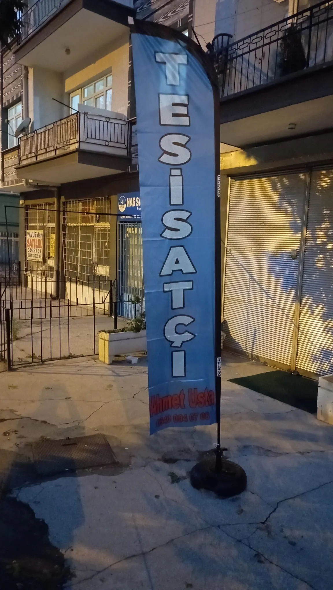 Tesisatçı Yelken Bayrağı-1